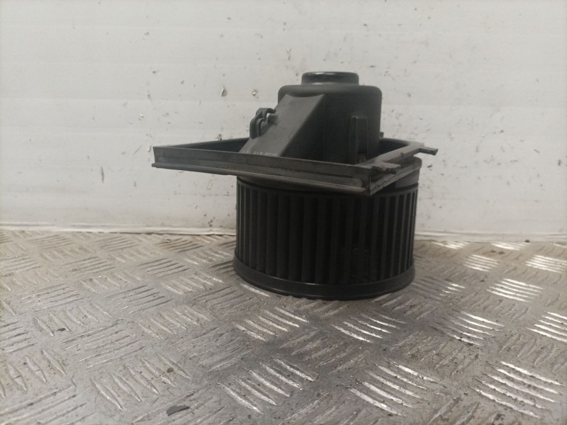 Recambio de ventilador calefaccion para volkswagen bora berlina (1j2) conceptline referencia OEM IAM 1J1819021B  