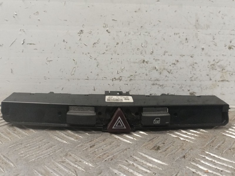 Recambio de warning para opel astra h ber. 1.7 16v cdti referencia OEM IAM 13100105  