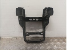 Recambio de consola central para opel astra h berlina essentia referencia OEM IAM 13162556   2