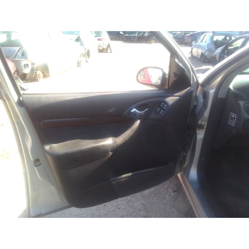 ford focus i del año 1999