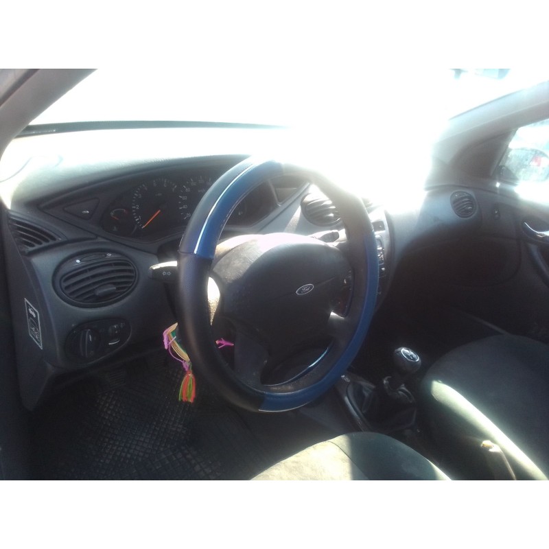 ford focus i del año 1999