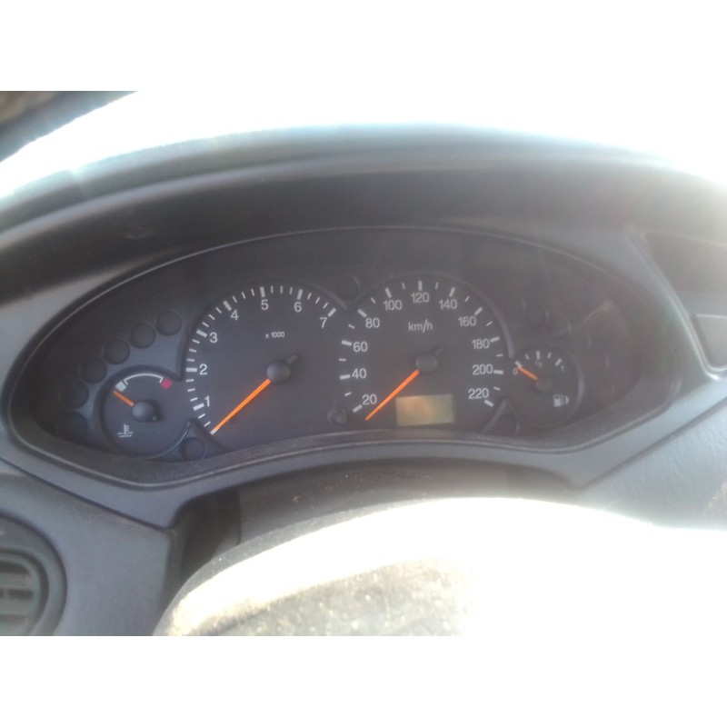 ford focus i del año 1999