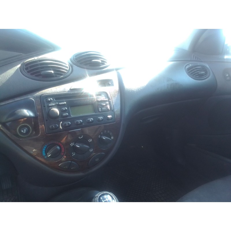 ford focus i del año 1999
