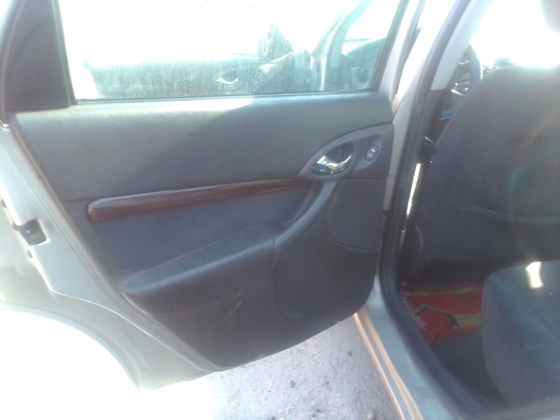 ford focus i del año 1999