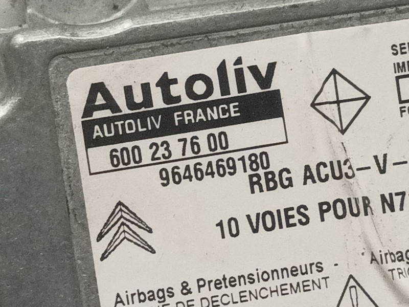 Recambio de centralita airbag para citroen xsara berlina 1.9 diesel referencia OEM IAM 9646469180 600237600 