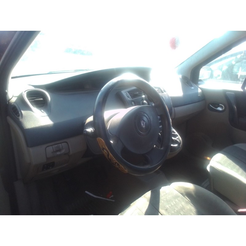 renault megane scenic ii del año 2003