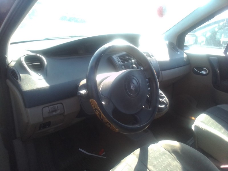 renault megane scenic ii del año 2003