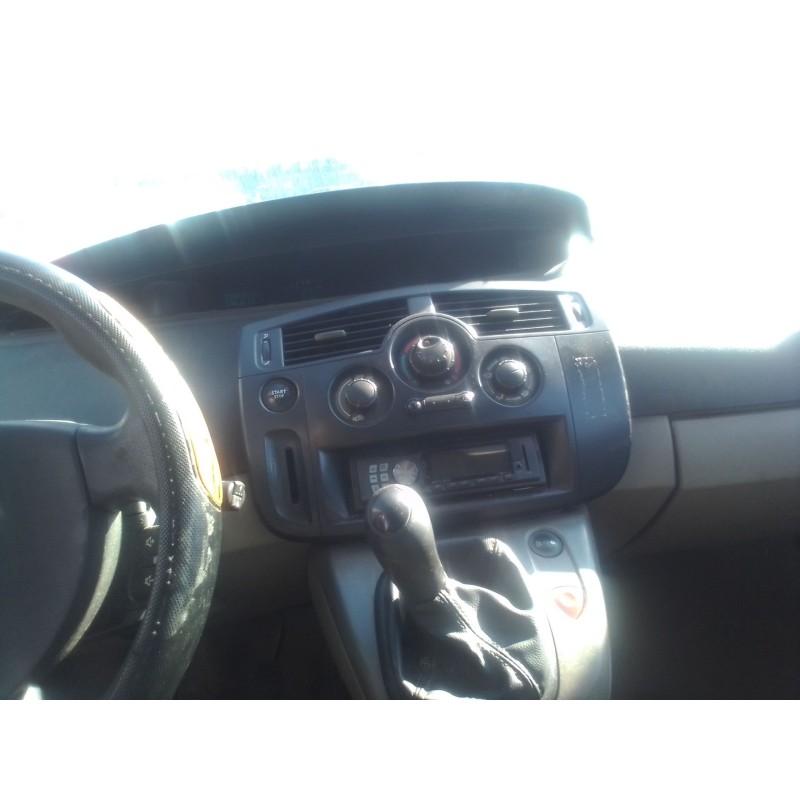 renault megane scenic ii del año 2003