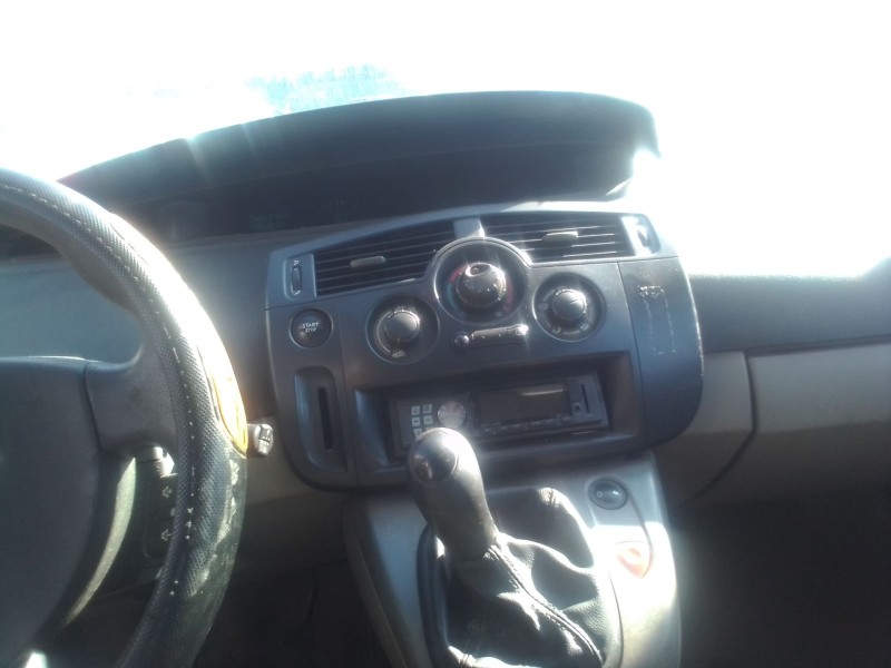 renault megane scenic ii del año 2003