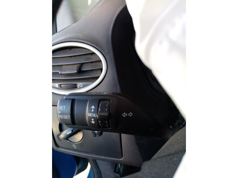 Recambio de mando intermitentes para ford focus ii referencia OEM IAM   