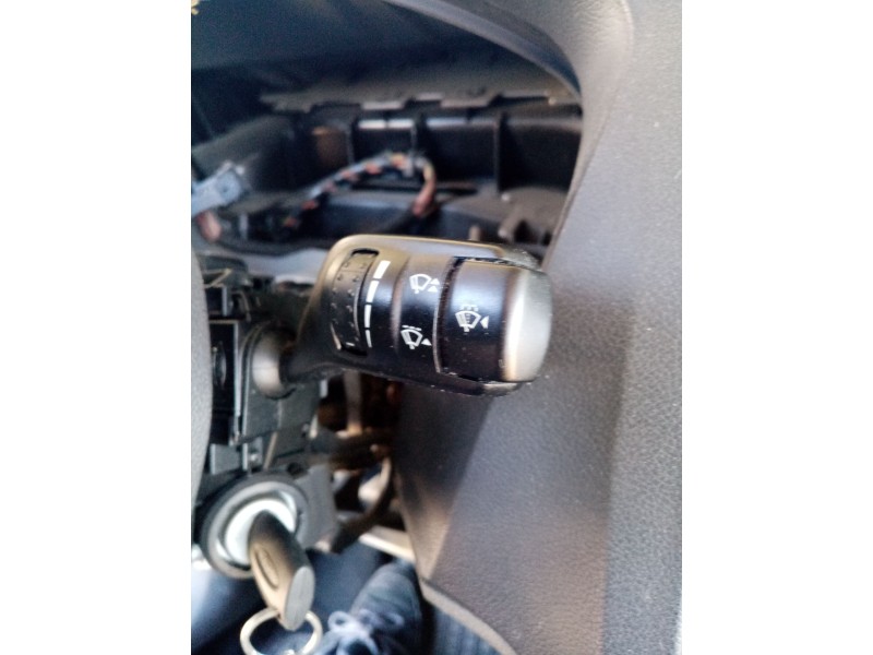 Recambio de mando limpia para ford focus ii referencia OEM IAM   