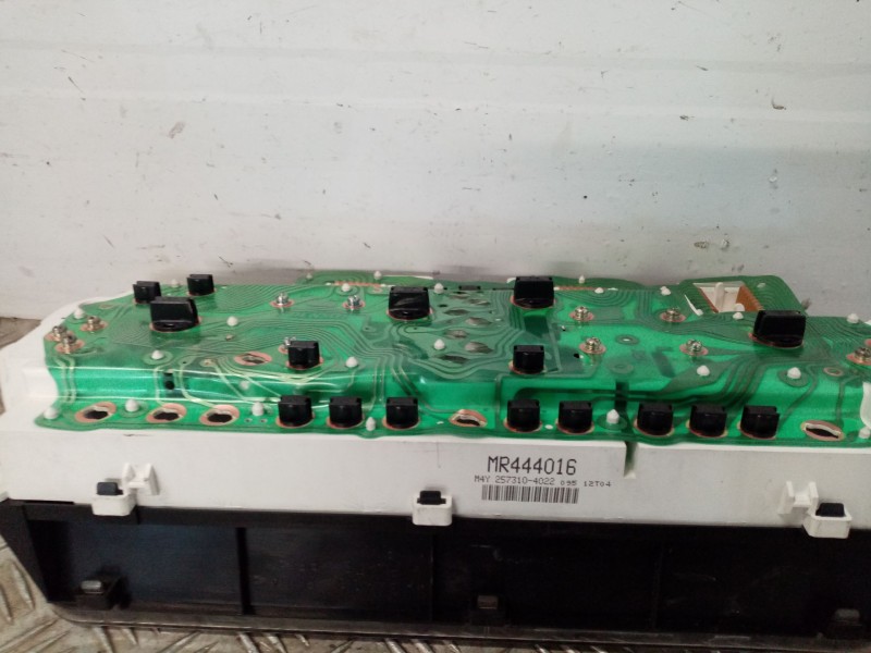 Recambio de cuadro instrumentos para mitsubishi galant familiar (ea0) referencia OEM IAM MR444016  