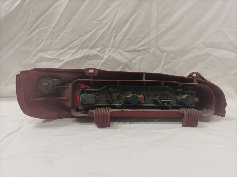 Recambio de piloto trasero derecho para fiat seicento (187) referencia OEM IAM   