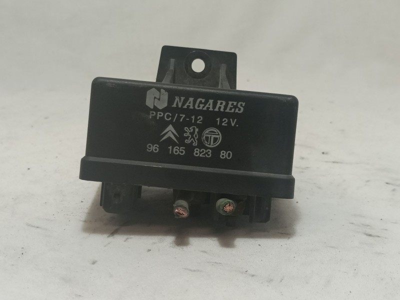 Recambio de caja precalentamiento para peugeot partner (s1) 1.9 diesel referencia OEM IAM 9616582380  