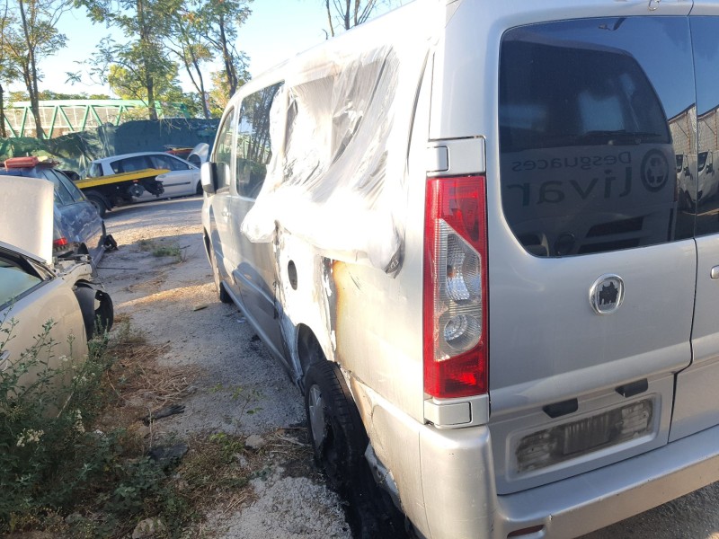 Recambio de porton trasero izquierdo para fiat scudo (270_, 272_) 2007-2016 referencia OEM IAM   