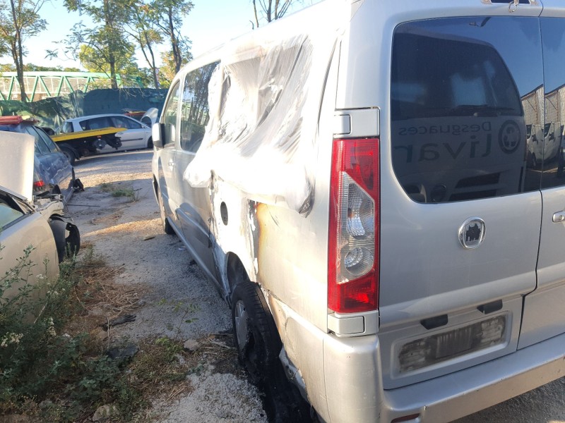 Recambio de porton trasero izquierdo para fiat scudo (270_, 272_) 2007-2016 referencia OEM IAM   