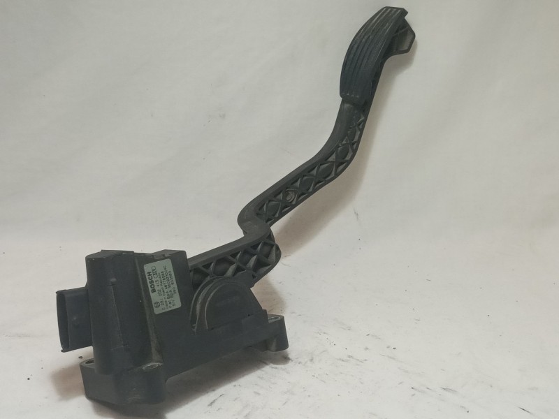 Recambio de potenciometro pedal para fiat doblo (119) 1.9 diesel cat referencia OEM IAM 0281002415  