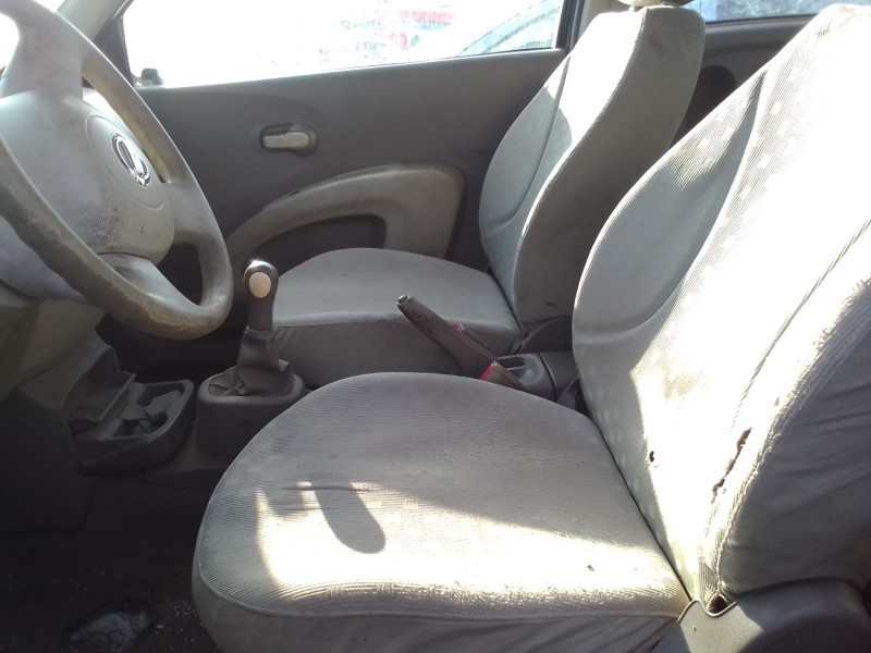 nissan micra (k12e) del año 2002