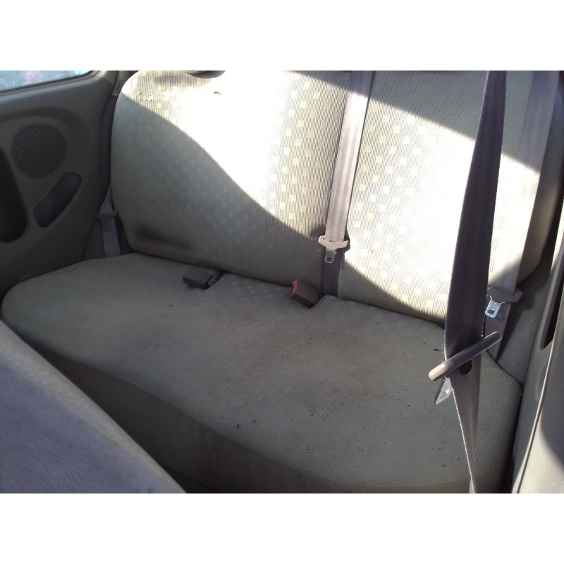 nissan micra (k12e) del año 2002