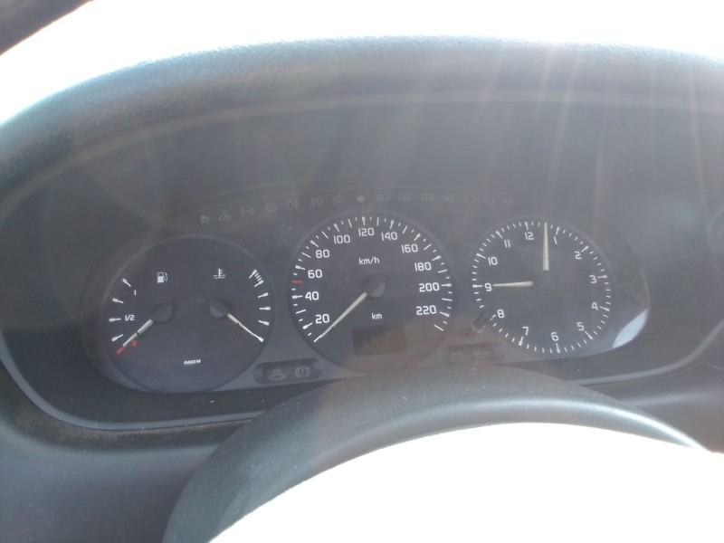 renault megane i fase 2 berlina (ba0) del año 1999