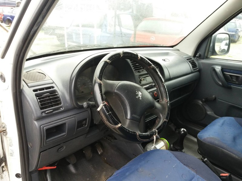 peugeot partner (s1) 1.9 diesel   |   0.96 - ... | 1996 | 69 cv / 51 kw del año 1996