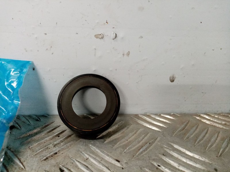 Recambio de reten transmision para citroen xsara berlina 2.0i 16v exclusive referencia OEM IAM   