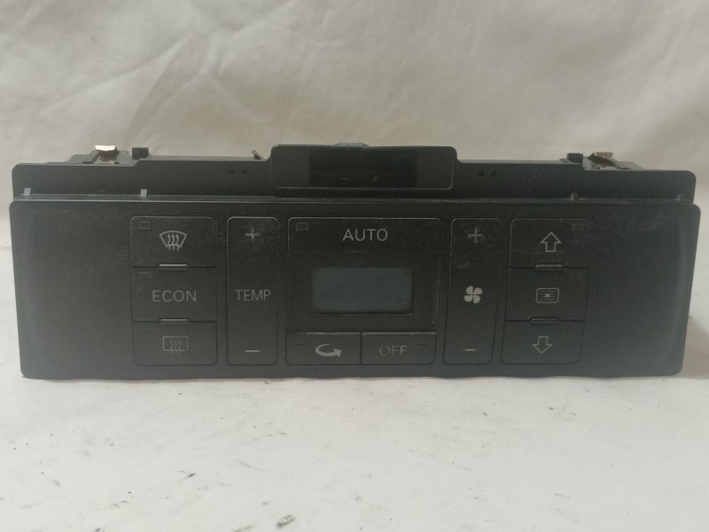 Recambio de mando calefaccion / aire acondicionado para bmw serie 3 berlina (e36) 318i referencia OEM IAM 8D0820043M  