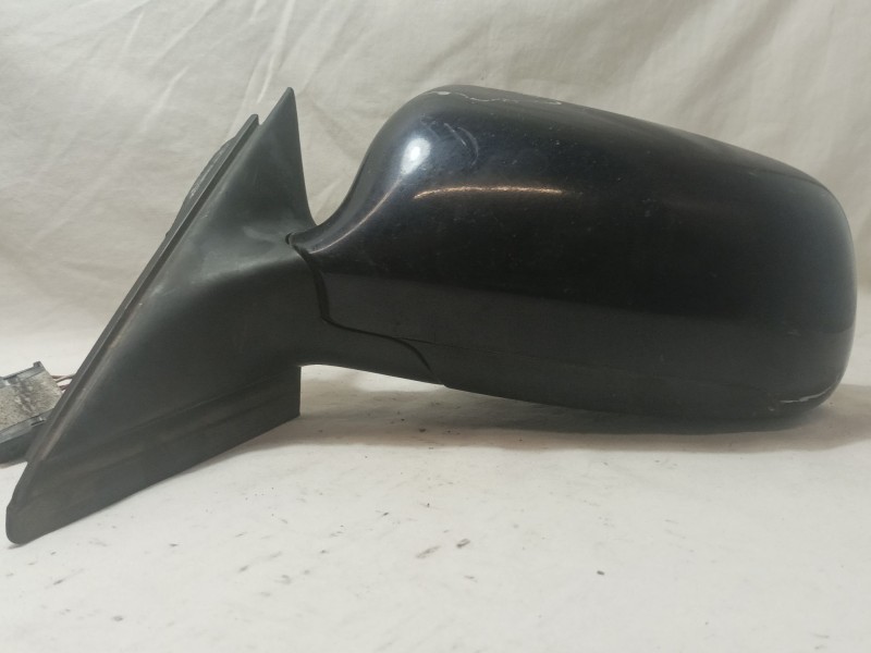 Recambio de retrovisor izquierdo para bmw serie 3 berlina (e36) 318i referencia OEM IAM 8D0857543  