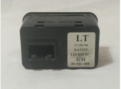 Recambio de mando elevalunas delantero izquierdo para opel corsa c 1.0 12v cat (z 10 xe / lw3) referencia OEM IAM 90561088 13363 2