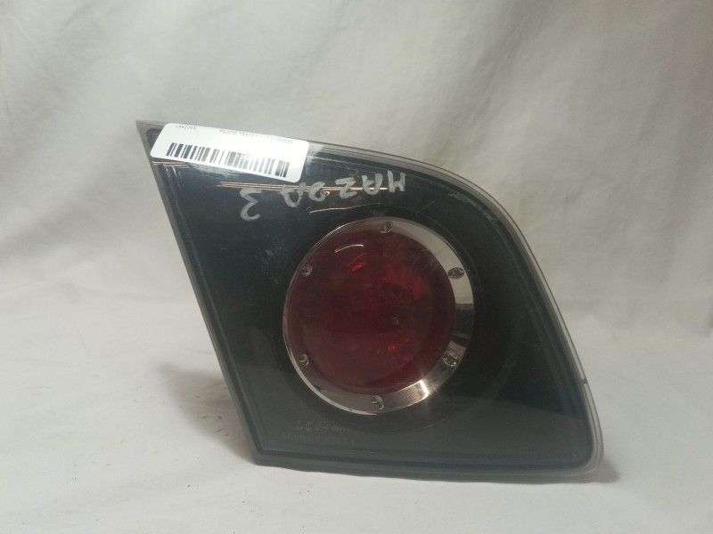 Recambio de piloto trasero izquierdo para mazda 3 berlina (bk) referencia OEM IAM    Recambio de piloto trasero izquierdo para mazda 3 berlina (bk) referencia OEM IAM