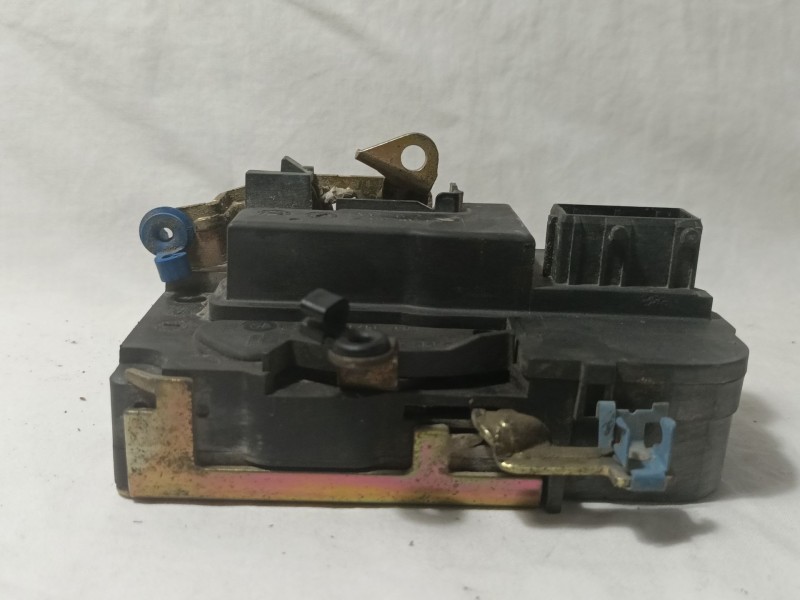 Recambio de cerradura puerta delantera izquierda para peugeot partner (s1) 1.9 diesel referencia OEM IAM 1500  