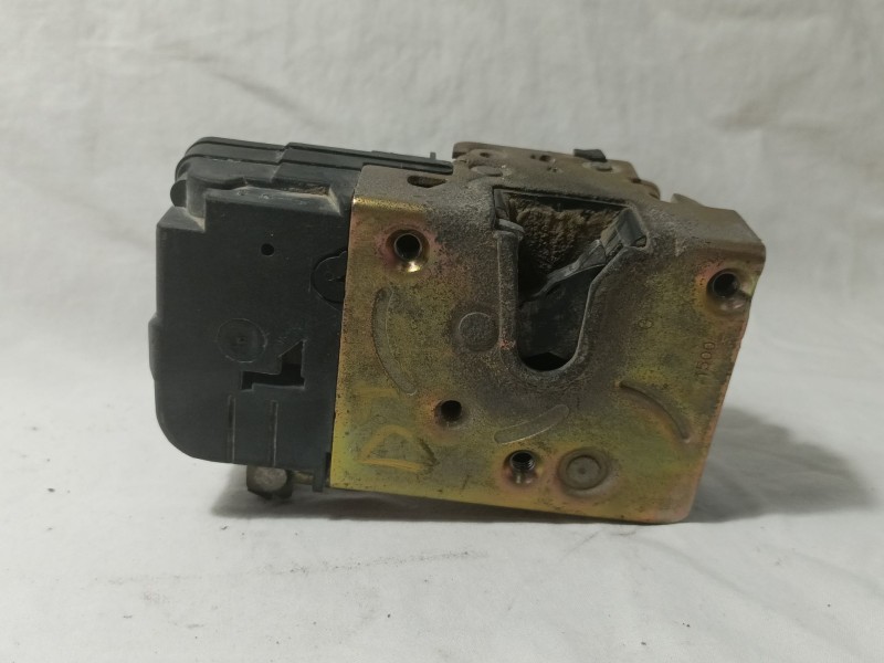 Recambio de cerradura puerta delantera izquierda para peugeot partner (s1) 1.9 diesel referencia OEM IAM 1500  