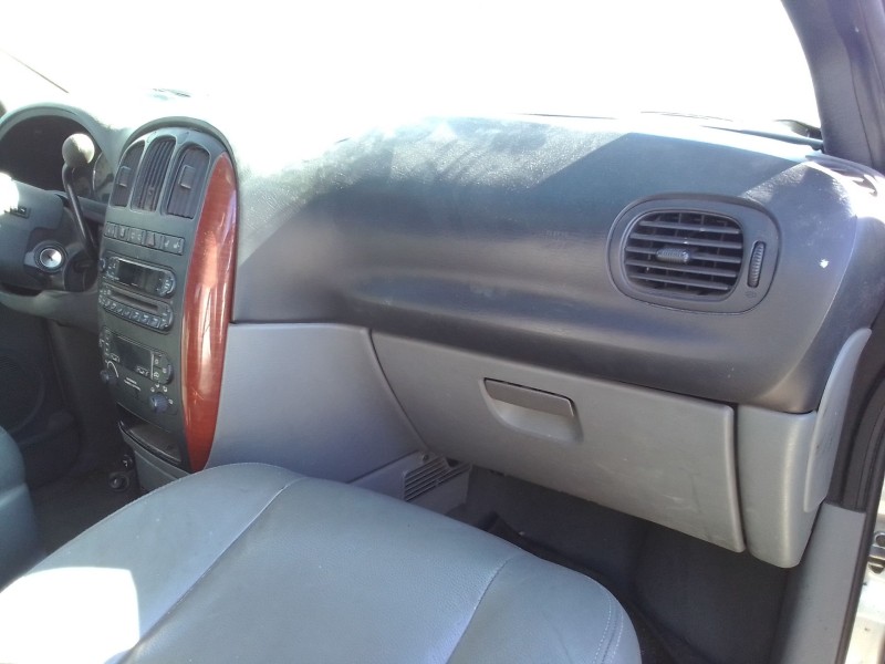 chrysler voyager (rg) del año 2001