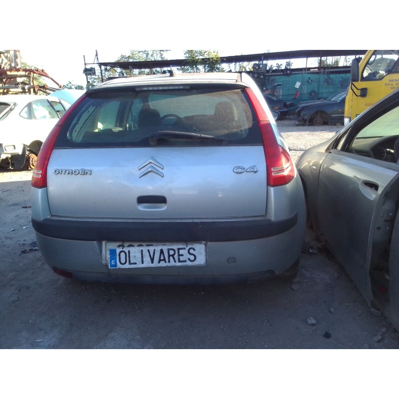 citroen c4 berlina del año 2004