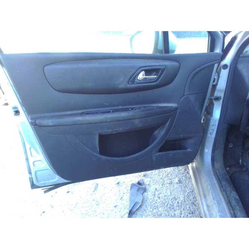 citroen c4 berlina del año 2004