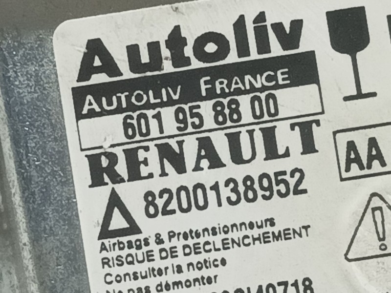 Recambio de centralita airbag para renault laguna ii (bg0) privilege referencia OEM IAM 601958800 8200138952 