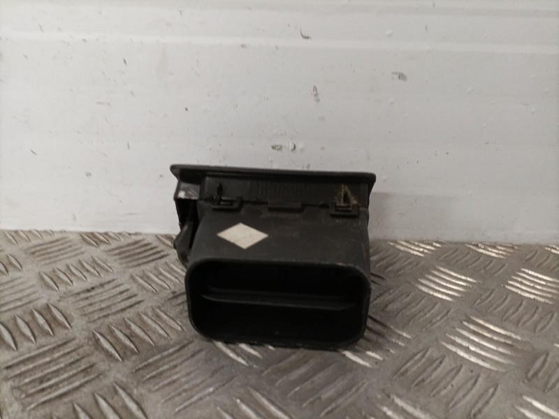 Recambio de aireador calefaccion para fiat scudo (270_, 272_) 2007-2016 referencia OEM IAM 9634498977  