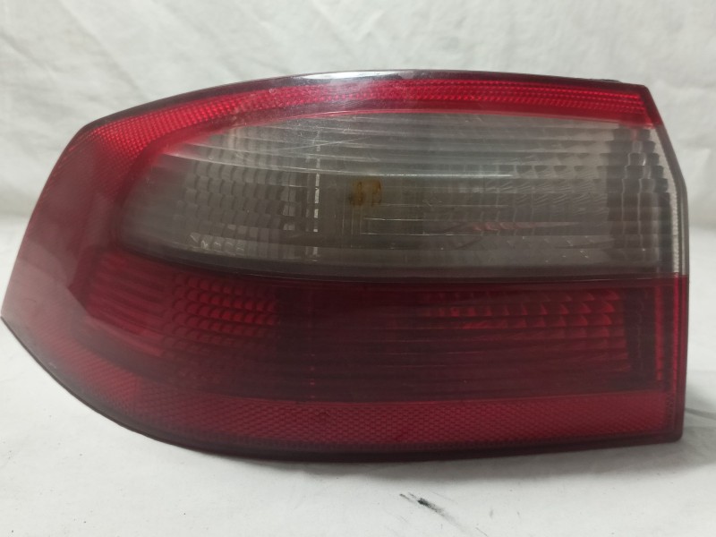 Recambio de piloto trasero izquierdo para renault laguna ii (bg0) privilege referencia OEM IAM 8200002473  