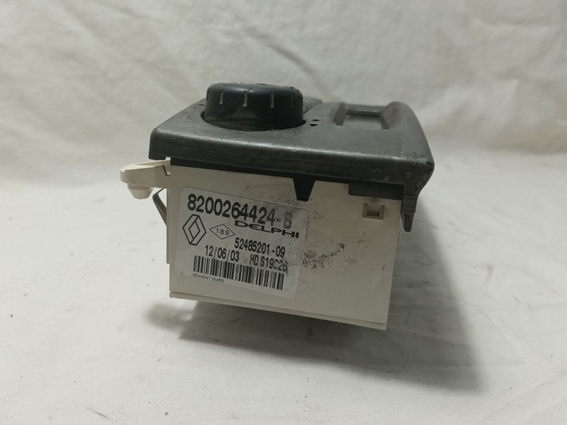 Recambio de mando calefaccion / aire acondicionado para renault laguna ii (bg0) privilege referencia OEM IAM 8200264424B  