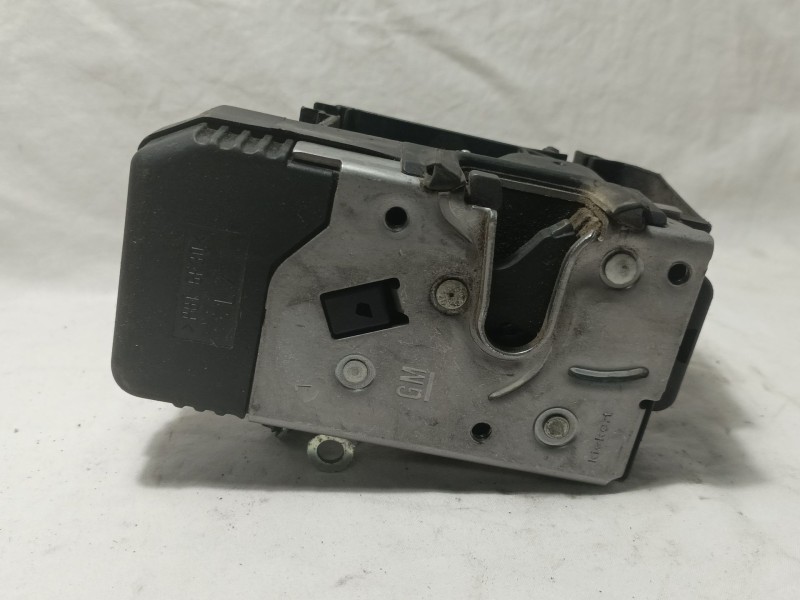 Recambio de cerradura puerta delantera izquierda para opel zafira a elegance referencia OEM IAM 24444015  