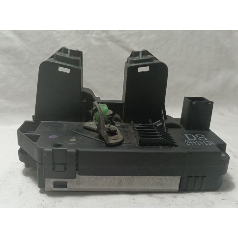 Recambio de cerradura puerta trasera izquierda para opel zafira a elegance referencia OEM IAM 24414134  
