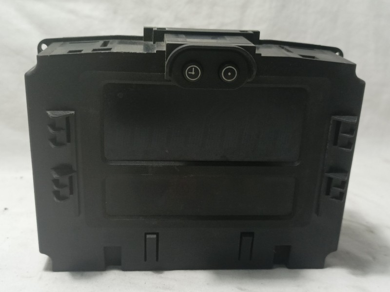 Recambio de pantalla multifuncion para opel zafira a elegance referencia OEM IAM 13106240  