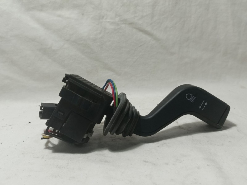 Recambio de mando intermitentes para opel zafira a elegance referencia OEM IAM 90560990  