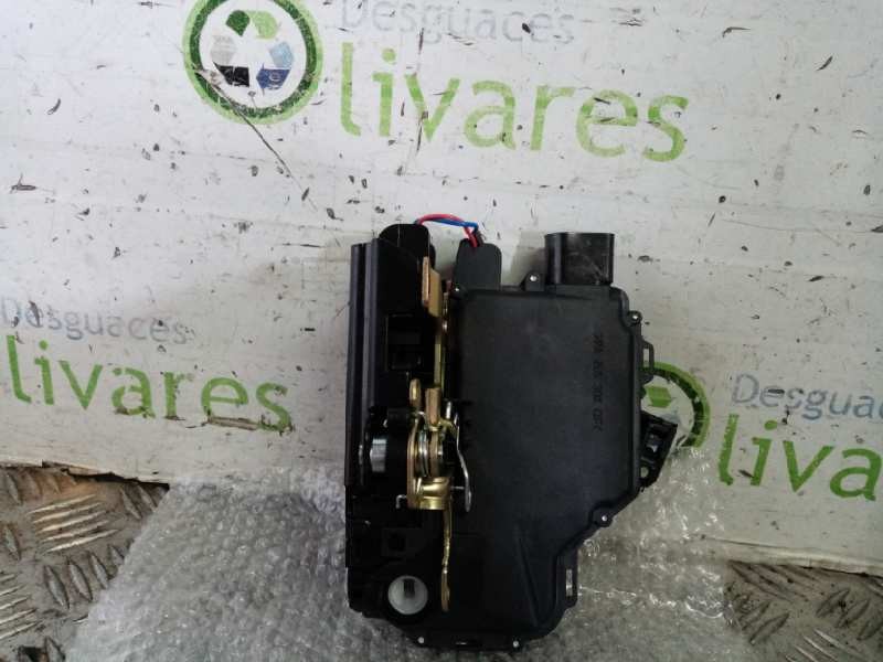 Recambio de cerradura puerta delantera izquierda para  referencia OEM IAM 18800018115 3B1837015A 