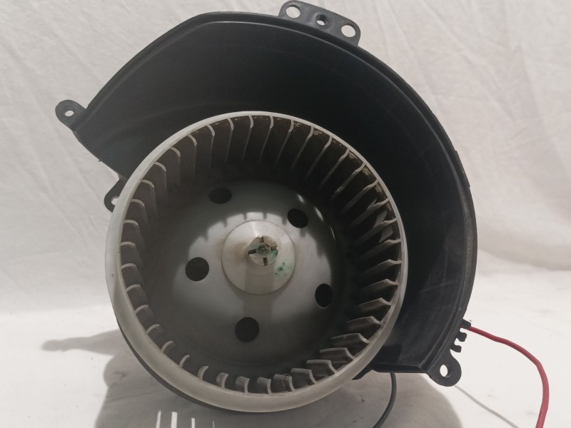 Recambio de ventilador calefaccion para opel astra h ber. cosmo referencia OEM IAM 52407543  