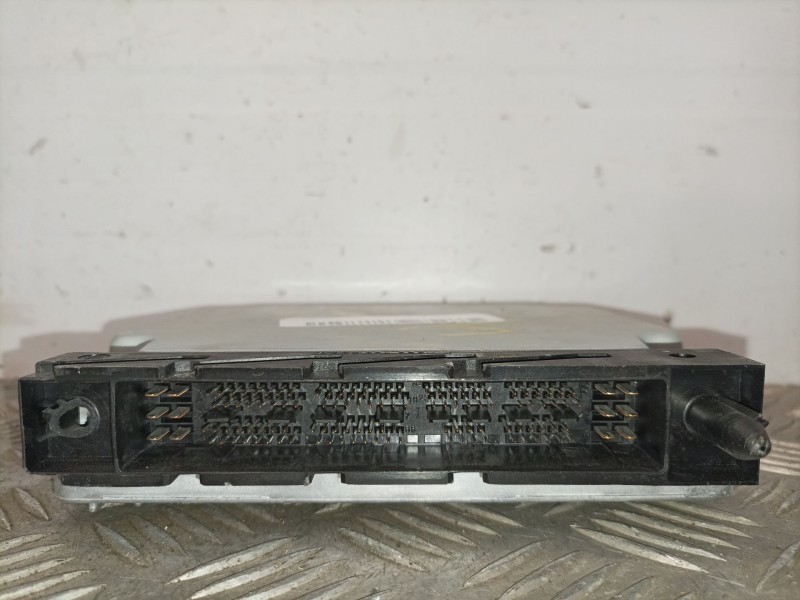 Recambio de centralita motor uce para volvo v70 familiar referencia OEM IAM MB0797008831 0797008831 08627471A