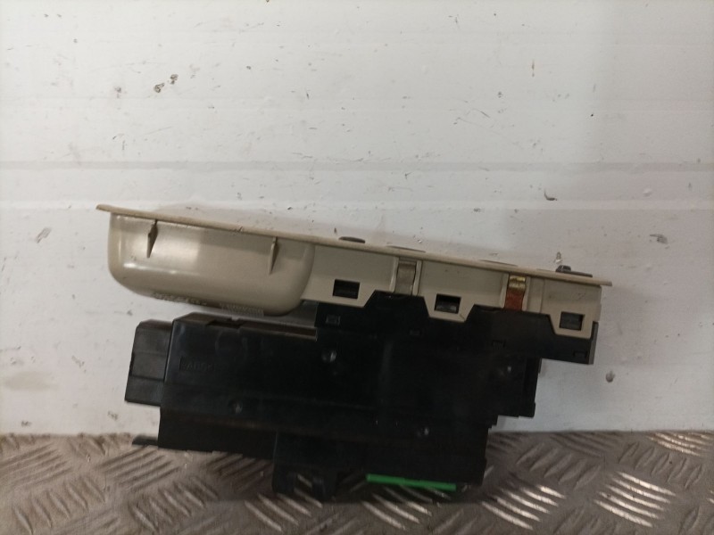 Recambio de mando elevalunas delantero izquierdo para volvo s80 berlina 2.5 d referencia OEM IAM 9452959  