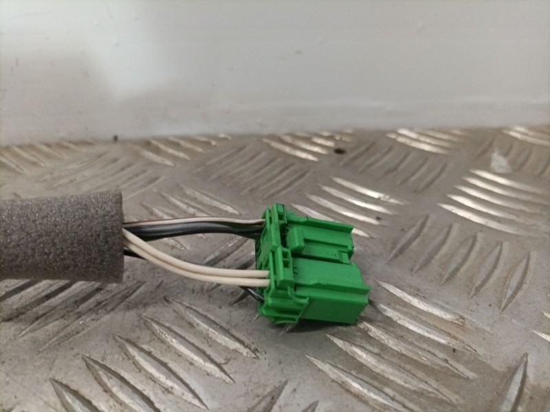 Recambio de retrovisor derecho para volvo s80 berlina 2.5 d referencia OEM IAM 30634927  