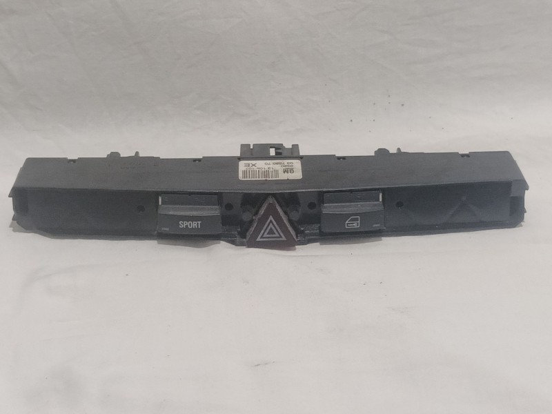 Recambio de warning para opel astra h ber. cosmo referencia OEM IAM 13100107 03758070 