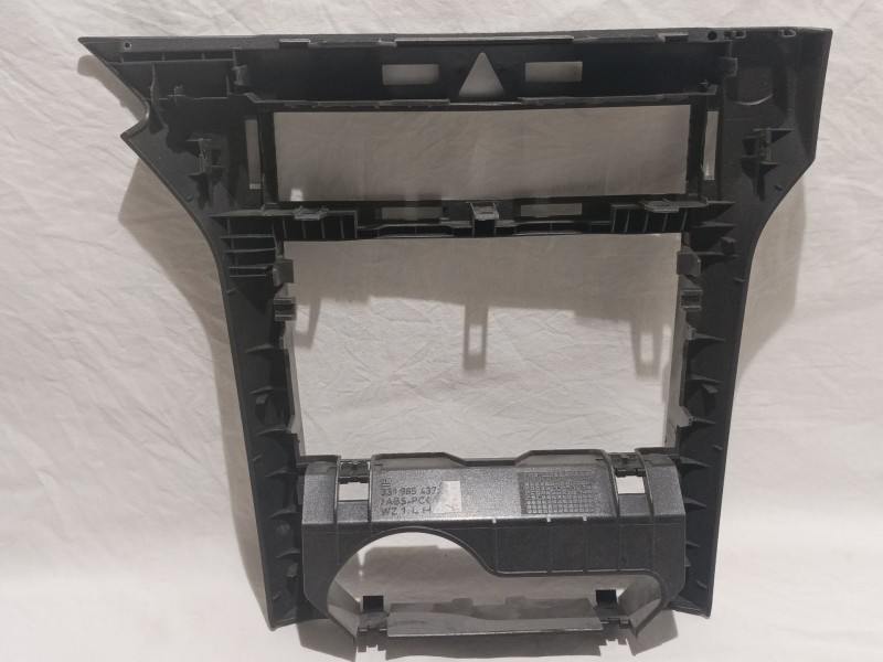 Recambio de embellecedor para opel astra h ber. cosmo referencia OEM IAM 331985437  